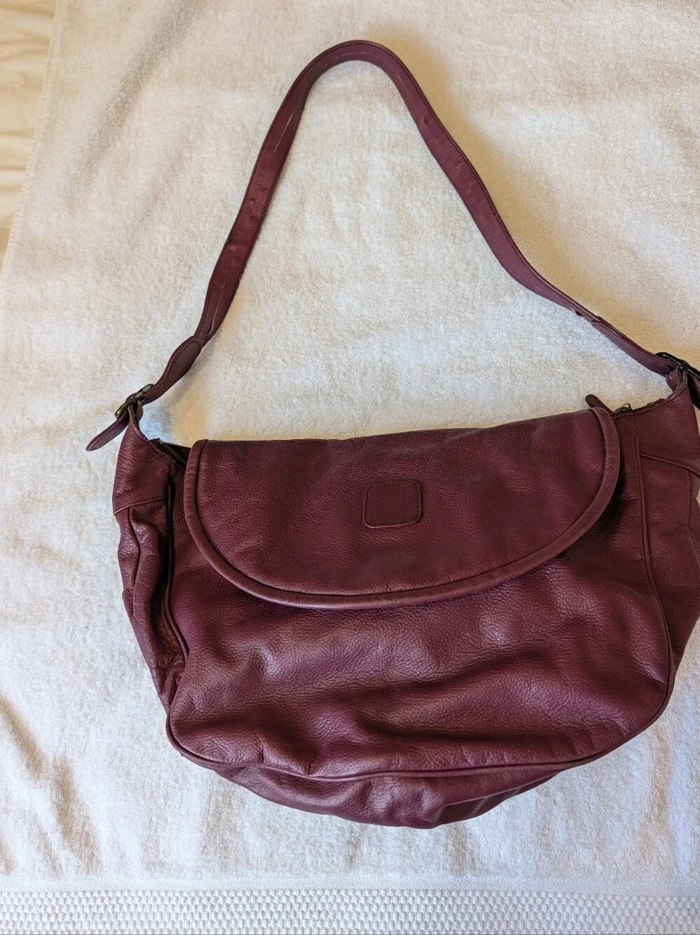 Vintage Genuine Leather Slouchy Flap Crossbody Bag Plum Burgundy Wine Messenger